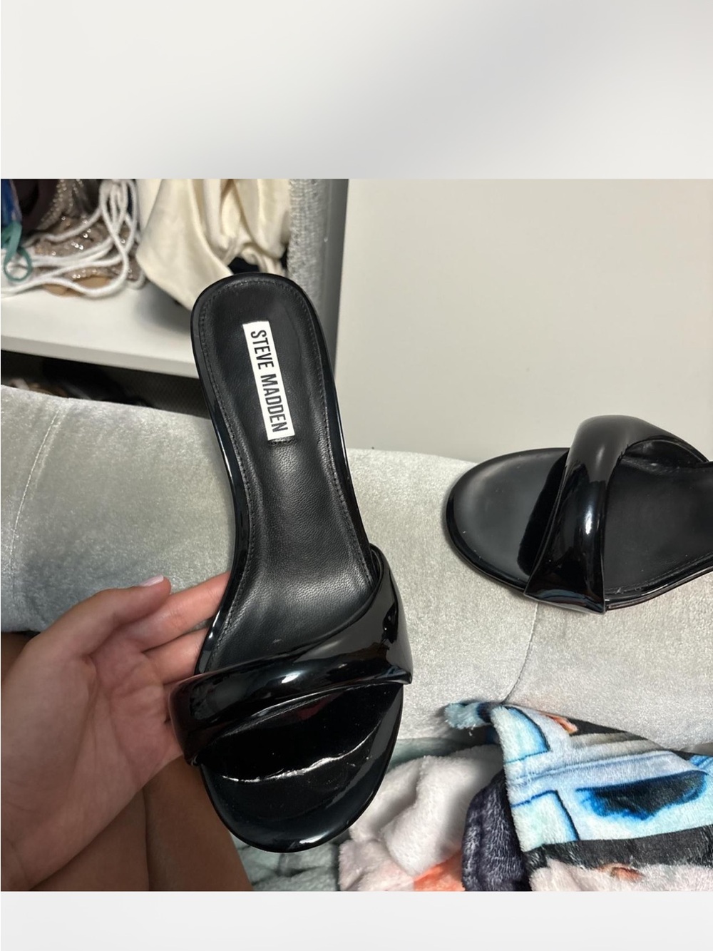 Steve Madden Black Patent Single-Strap Stiletto Mule - Picture 2 of 2